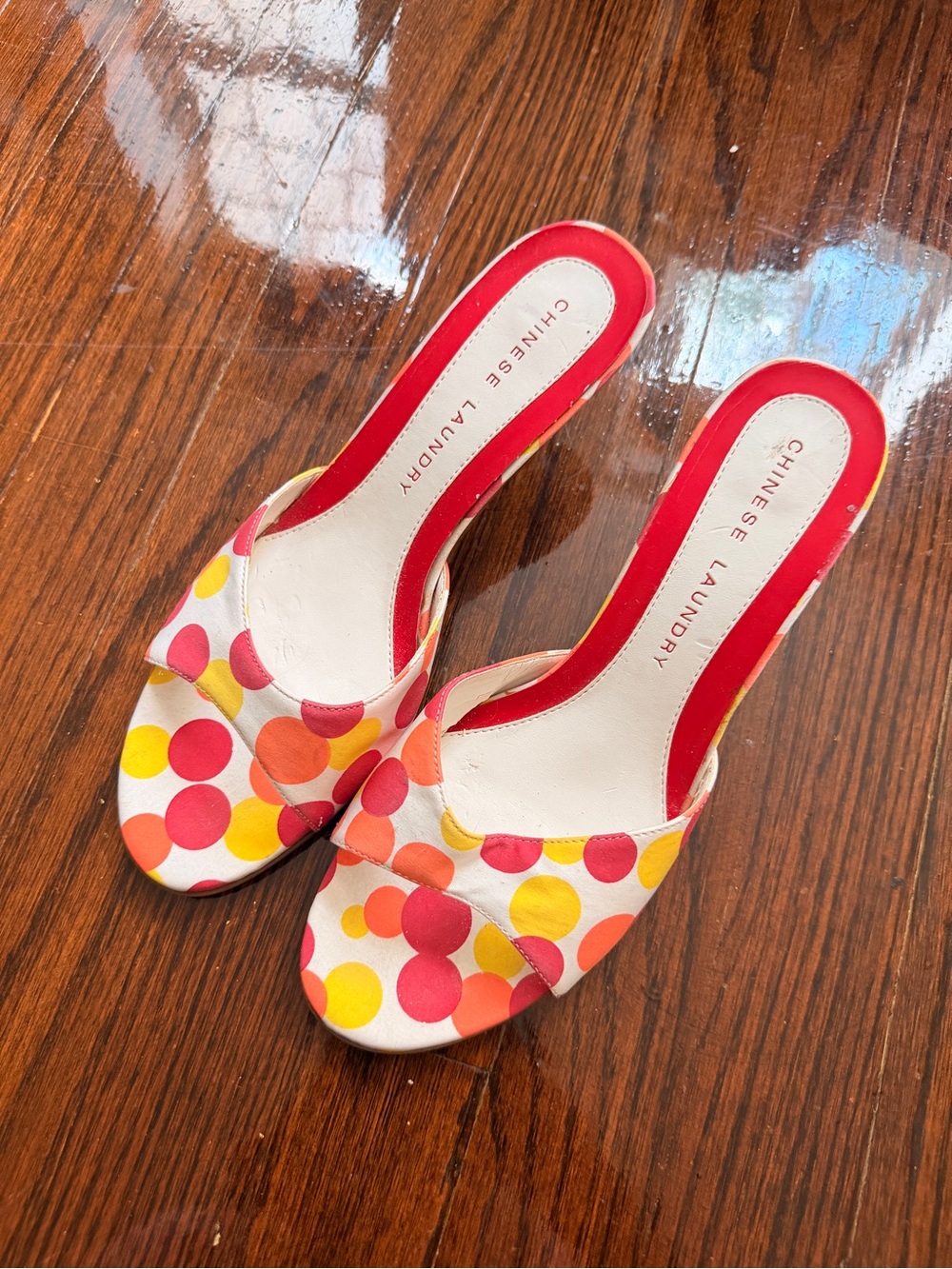 Chinese Laundry Women's Multicolor Polka Dot Kitten Heel Mules